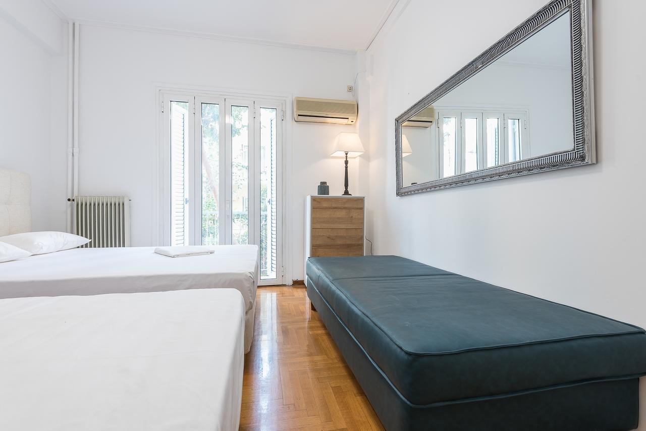 Victoria Grand Palace Apartments Athén Kültér fotó